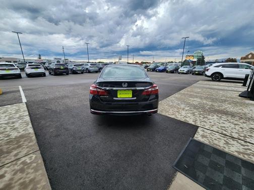 2016 Honda Accord LX