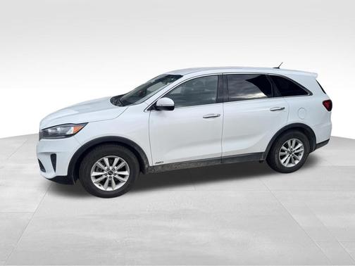 Snow White Pearl 2019 Kia Sorento LX