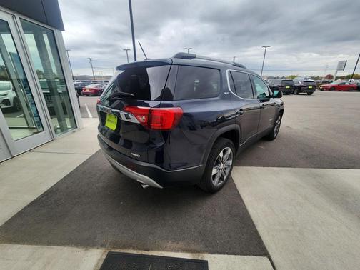 2017 GMC Acadia SLT-2