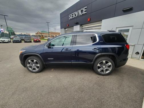 2017 GMC Acadia SLT-2
