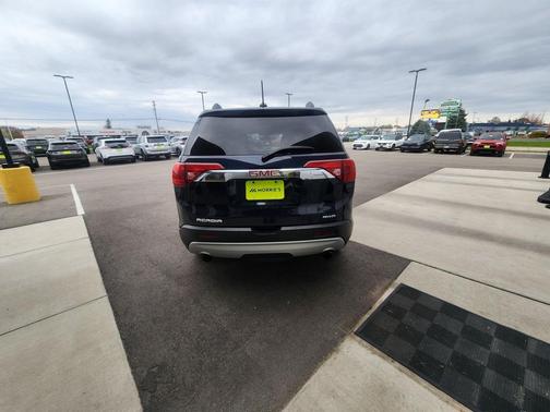 2017 GMC Acadia SLT-2