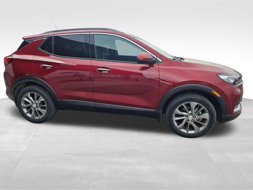 Cinnabar Metallic 2022 Buick Encore GX Essence