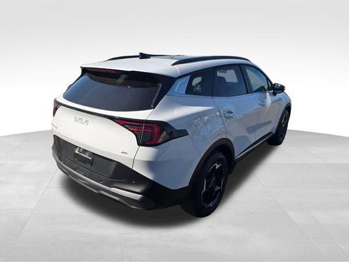 Glacial White Pearl 2026 Kia Sportage EX