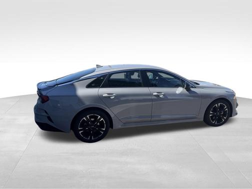 Wolf Gray 2022 Kia K5 GT-Line