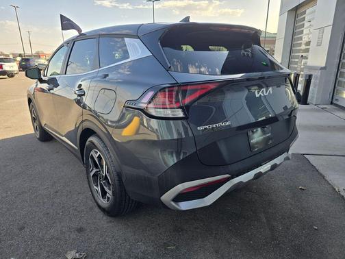 2024 Kia Sportage LX