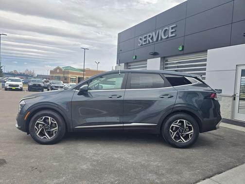 2024 Kia Sportage LX