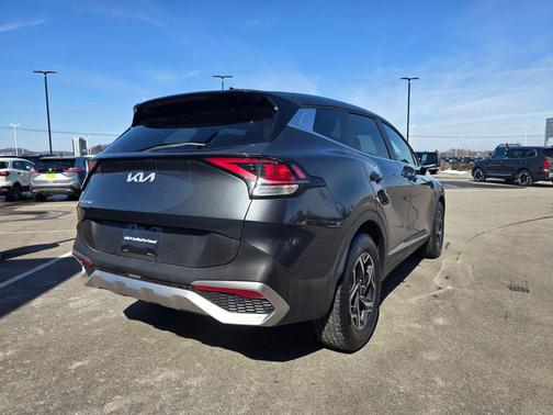2024 Kia Sportage LX