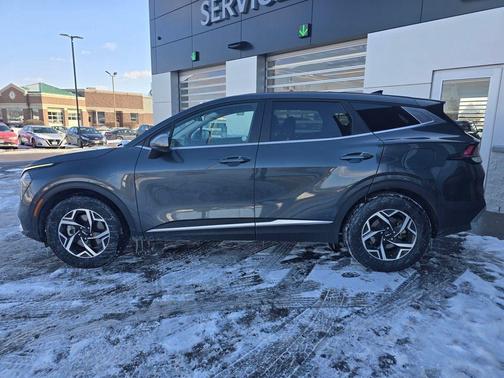 2024 Kia Sportage LX