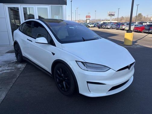2023 Tesla Model X Standard Range