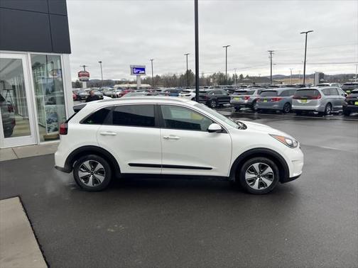 2018 Kia Niro LX
