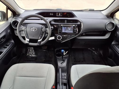 2018 Toyota Prius c One