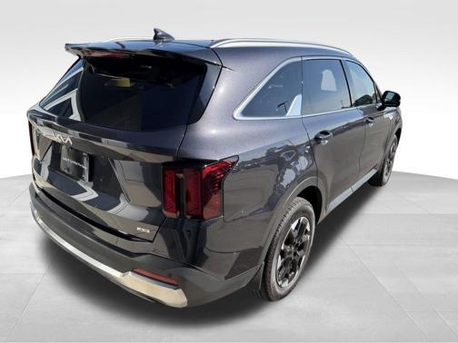 Panthera Metal 2025 Kia Sorento S