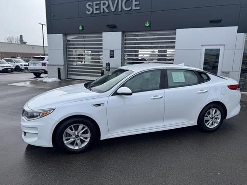 2018 Kia Optima LX