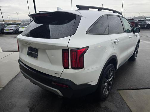 2023 Kia Sorento SX