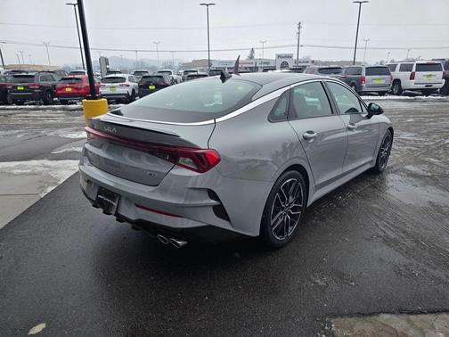 2023 Kia K5 GT