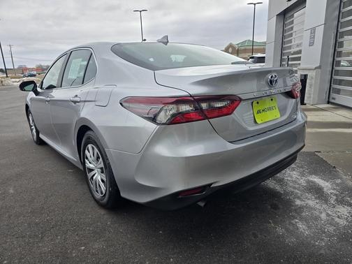 2022 Toyota Camry LE