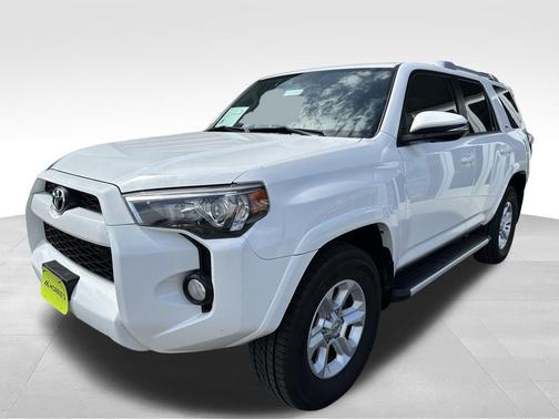 Super White 2016 Toyota 4Runner SR5 Premium