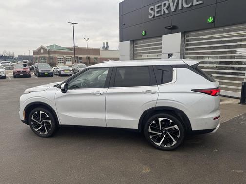 2024 Mitsubishi Outlander SE 2.5 S-AWC