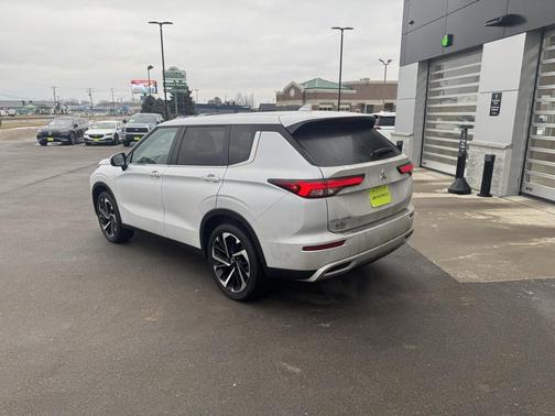 2024 Mitsubishi Outlander SE 2.5 S-AWC