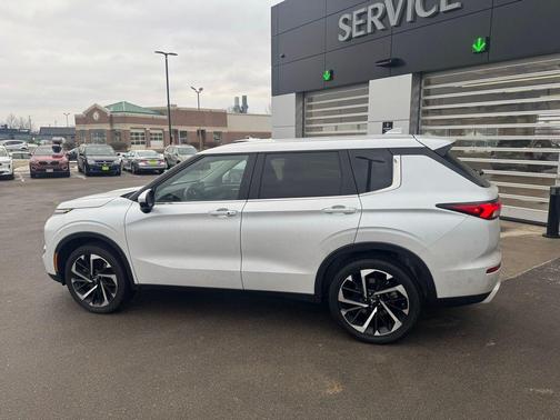 2024 Mitsubishi Outlander SE 2.5 S-AWC
