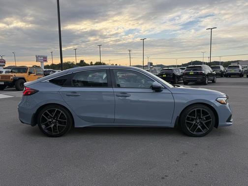 2022 Honda Civic Sport Touring