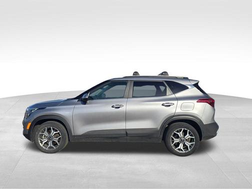 2022 Kia Seltos EX