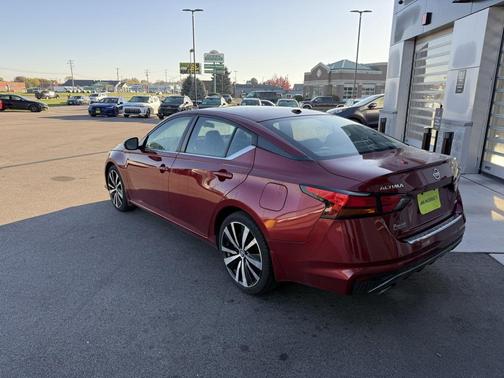 2019 Nissan Altima 2.5 SR