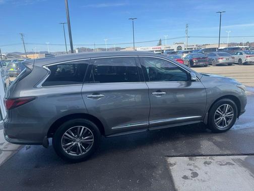 2017 INFINITI QX60 Base