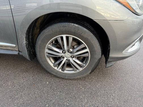 2017 INFINITI QX60 Base