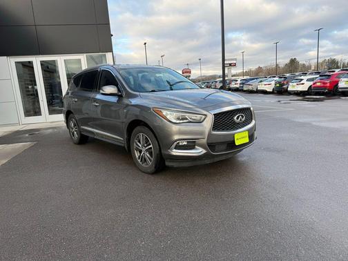2017 INFINITI QX60 Base
