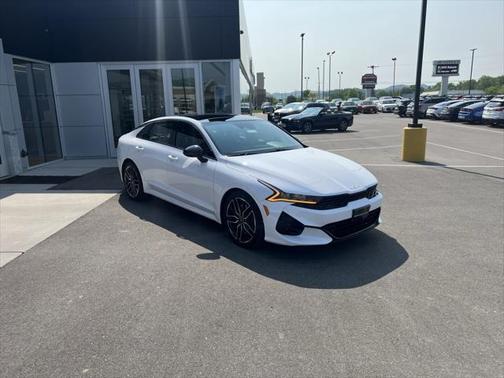 2022 Kia K5 GT