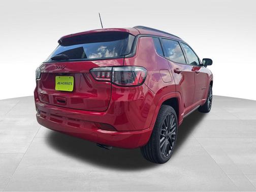 Redline Pearlcoat 2022 Jeep Compass (RED) Edition 4x4
