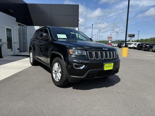 2018 Jeep Grand Cherokee Laredo E