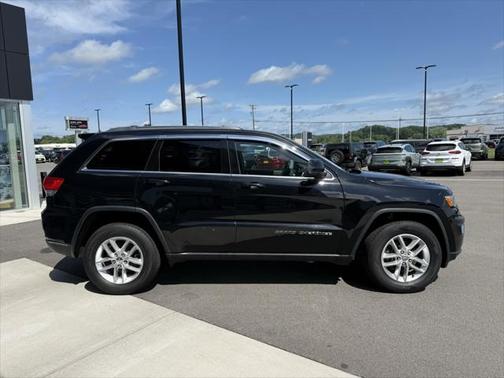 2018 Jeep Grand Cherokee Laredo E