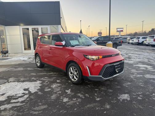 2023 Kia Soul LX