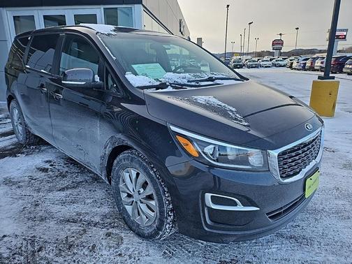 2021 Kia Sedona LX