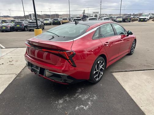 2025 Kia K5 EX