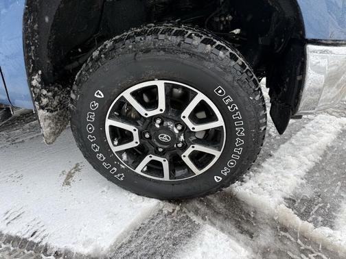 2018 Toyota Tundra SR5