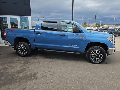 2018 Toyota Tundra SR5