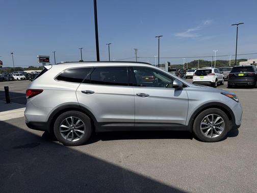 2017 Hyundai SANTA FE Limited