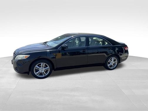 Black 2011 Toyota Camry LE