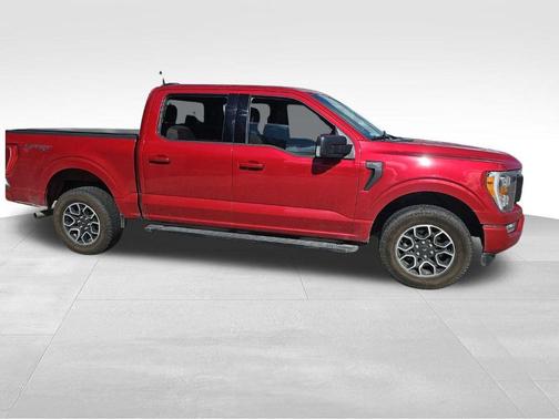 Rapid Red Metallic Tinted Clearcoat 2022 Ford F-150 XLT