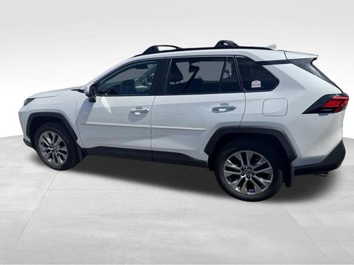 Wind Chill Pearl 2023 Toyota RAV4 Limited