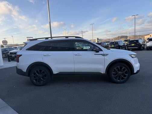 2022 Kia Sorento EX