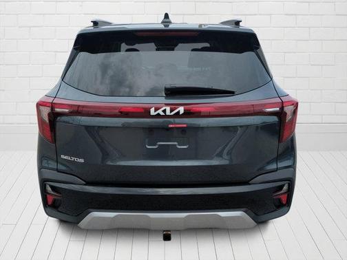 2025 Kia Seltos EX