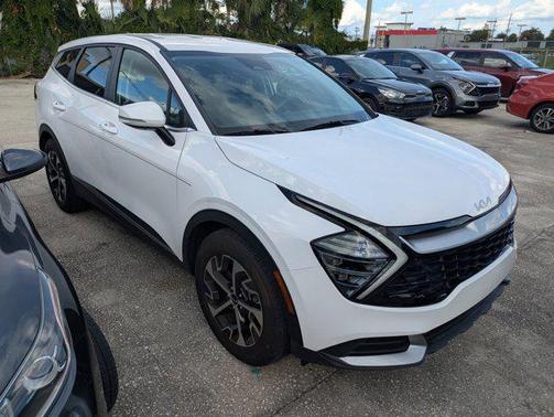 2024 Kia Sportage EX