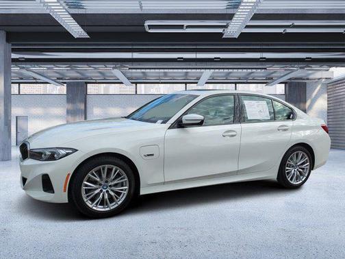 2023 BMW 330e Base