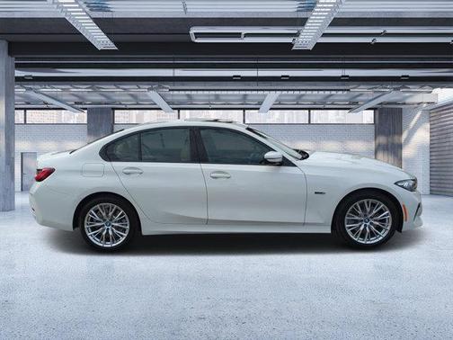 2023 BMW 330e Base