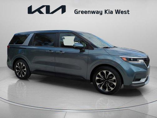 2023 Kia Carnival EX