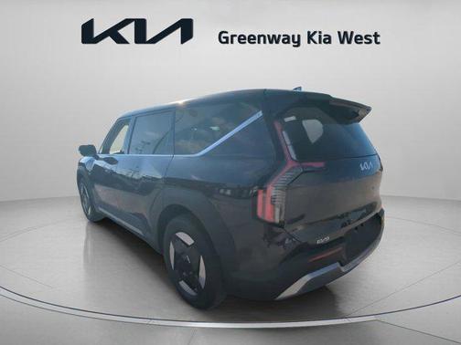 2026 Kia EV9 Light Long Range